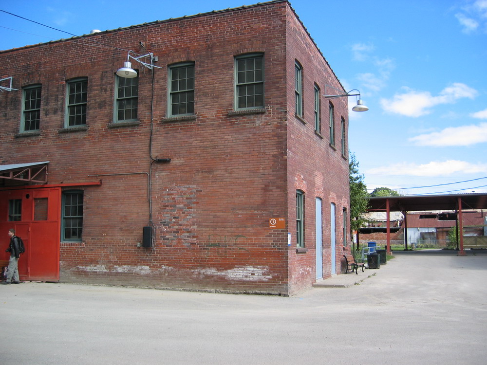 donvalleybrickworks01